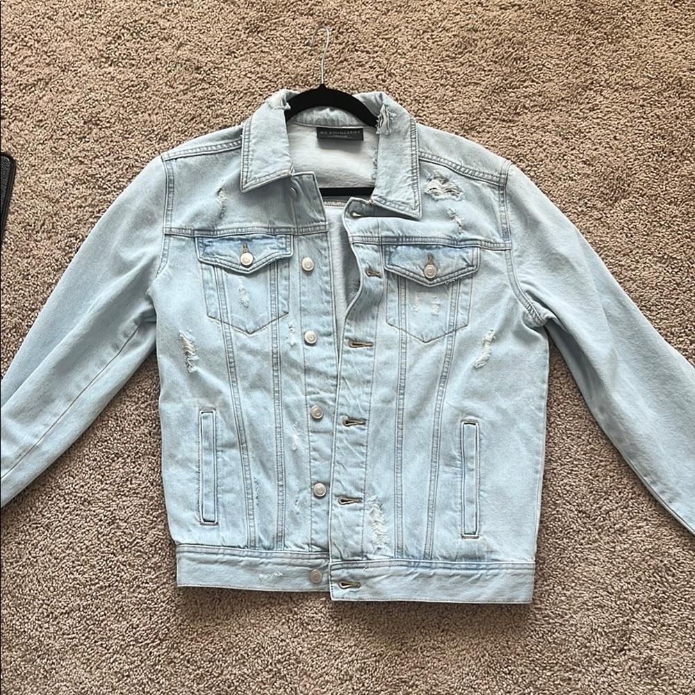 Men’s No Boundaries Light Blue Denim Jacket- Small